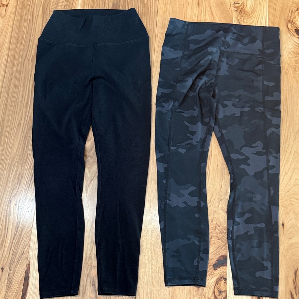 Simply Vera Vera Wang Black and Camouflage Leggings